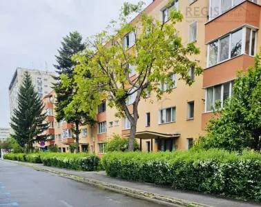 2 Camere impecabil, design modern, Bulevard Garii - Brasov