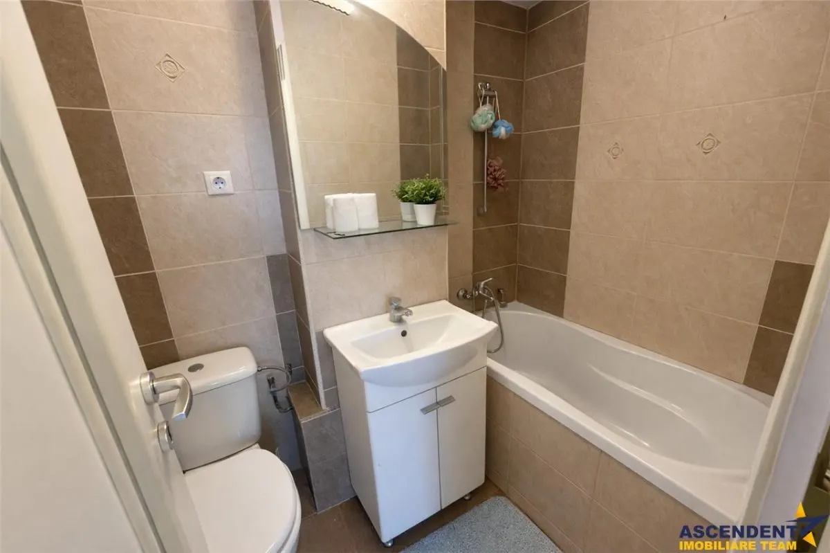 Apartament cu 3 camere, decomandat, Pandurilor, Tudor, Targu Mures. - foto 5