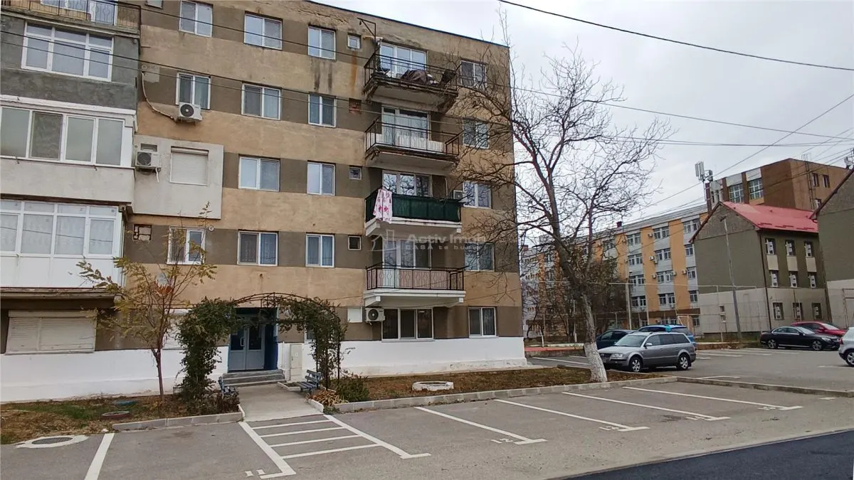 Apartament 2 Cam. Semidecomandate â€“ Moldova Noua/CS - foto 17