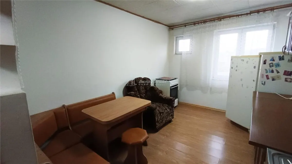 Apartament 2 Cam. Semidecomandate â€“ Moldova Noua/CS - foto 7