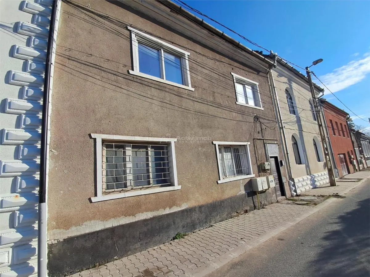 Resita Apartament la Casa,Etj.1 - foto 3