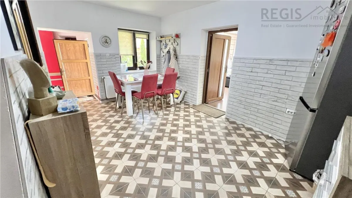 Casa Pitoreasca Halchiu Centru - foto 8