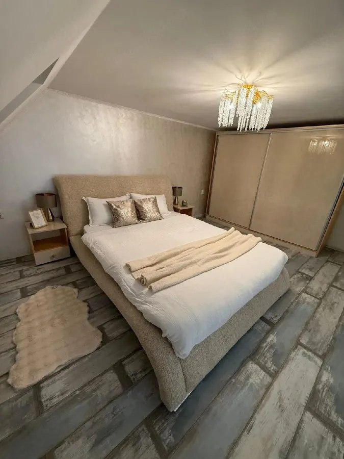 Penthouse | Zona Coresi | Parcare - foto 1