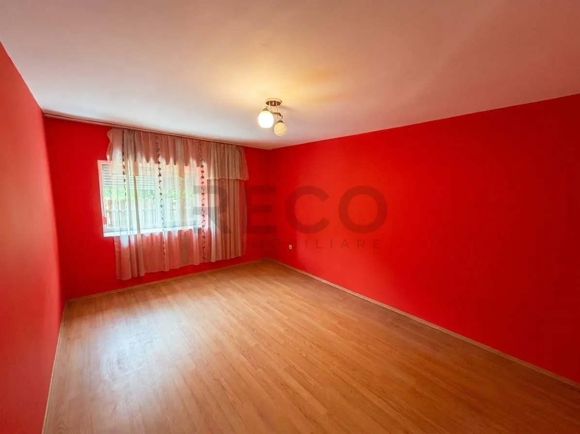 RECO Casa de vanzare in Misca cu curte si teren extins de 2.509 mp - foto 4