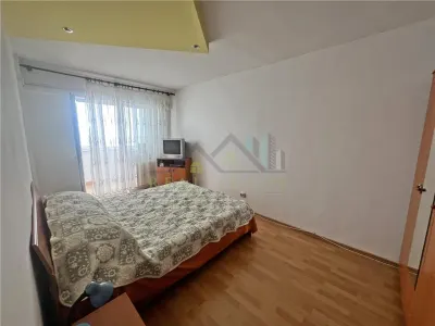 Apartament 2 camere decomandat, mobilat,  zona Astra-  Carpatilor - foto 3