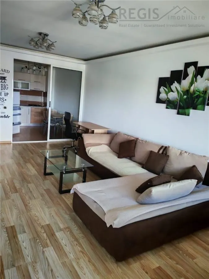 Apartament de 2 camere de inchiriat spatios Tractorul - Brasov - foto 2