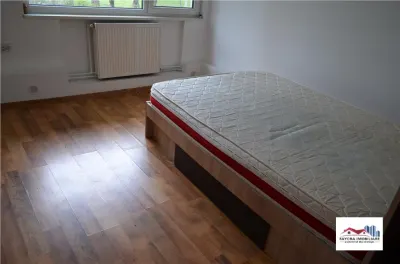 Apartament 2 Camere de Vanzare Zona Cornisa - foto 6