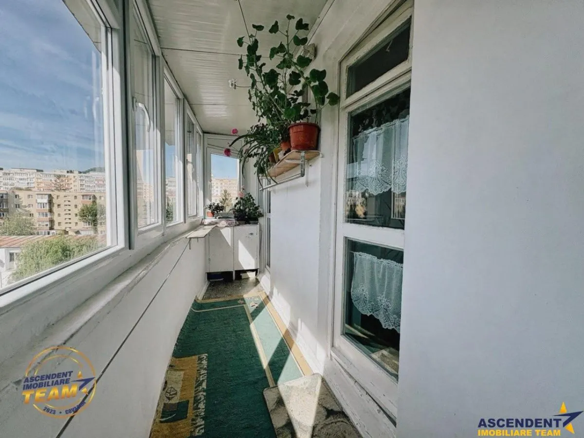 FILM! Apartament 2 camere decomandat, zona apreciabila, cartier Florilor Brasov - foto 15