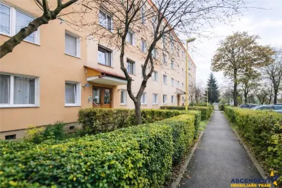 Cartierul Florilor, imobil renovabil, etaj intermediar, zona linistita, Brasov - foto 8