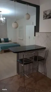Garsoniera Centrul Istoric,renovata,mobilata-utilata,88500 Euro - foto 5