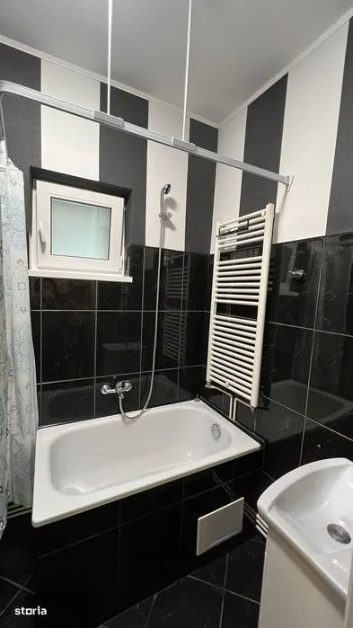 Garsoniera Centrul Istoric,renovata,mobilata-utilata,88500 Euro - foto 7