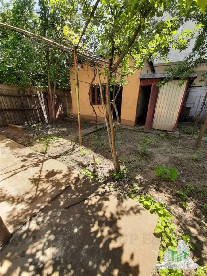 In exclusivitate Piata Veteranilor casa individuala  7 min de metrou - foto 4