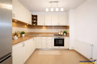 Premium Clasa A, 75mp, luminos, mobilat, echipat, ca nou, panorama, Tractorul, Brasov - foto 15