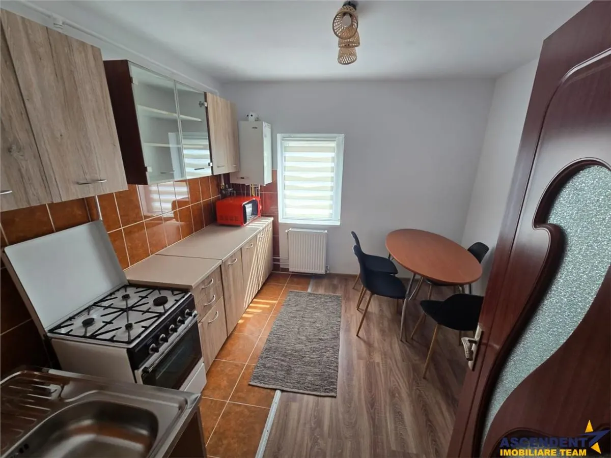 2 camere spatioase, Strada Godri Ferencz, Central, Sfantu Gheorghe - foto 2