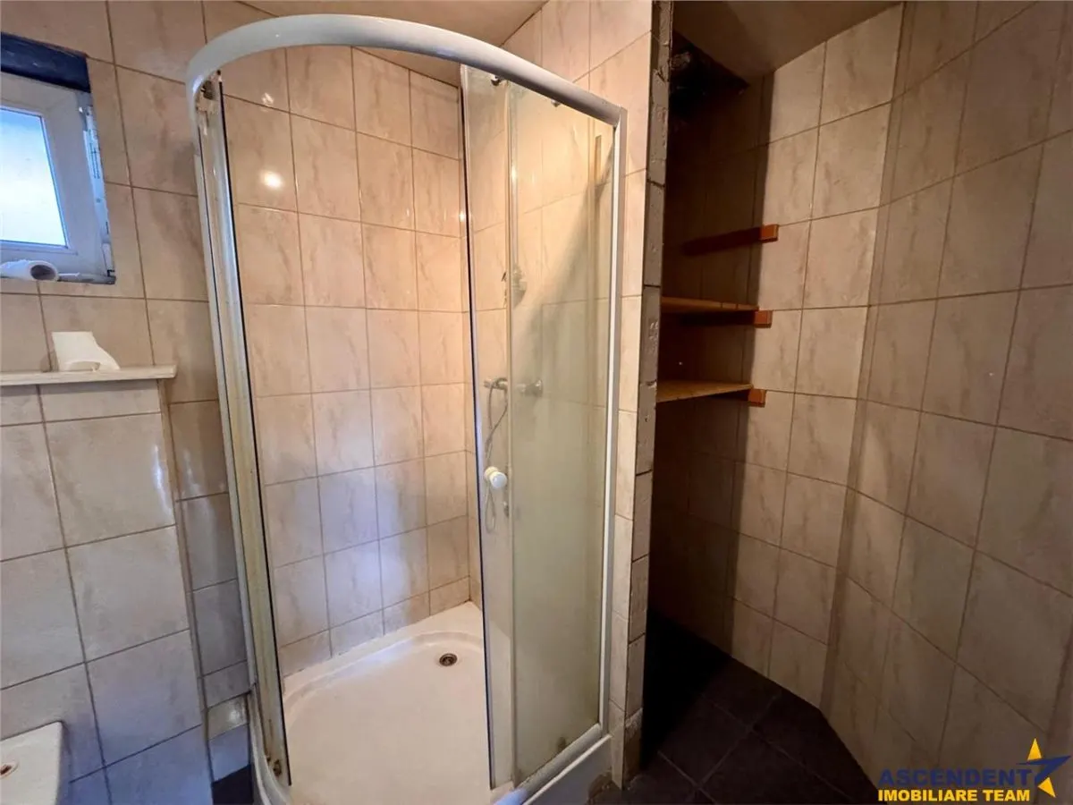 Film&3D!Proprietate cu potential:casa, atelier,domeniu de 2.700 mp: Sanmarghita, Mures - foto 7