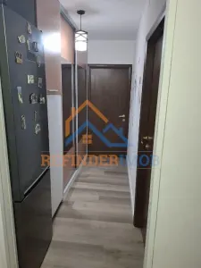 Apartament 2 camere sector 4 â€“ zona Straja - foto 9