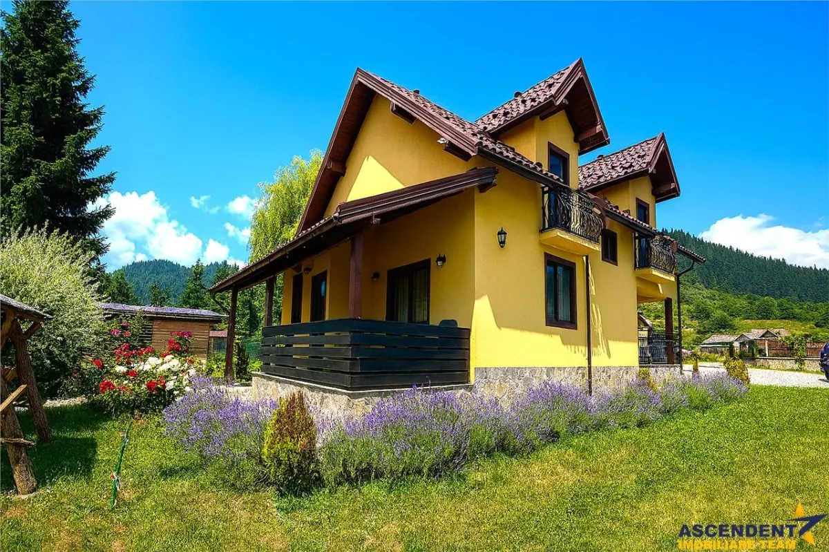 Refugiu pretios:jacuzzi, lemn masiv,2.000 mp teren,4 dormitoare, cuptor, investitie turistica - foto 1