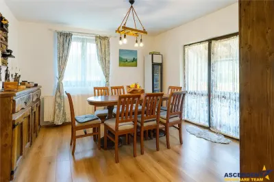 Refugiu pretios:jacuzzi, lemn masiv,2.000 mp teren,4 dormitoare, cuptor, investitie turistica - foto 7