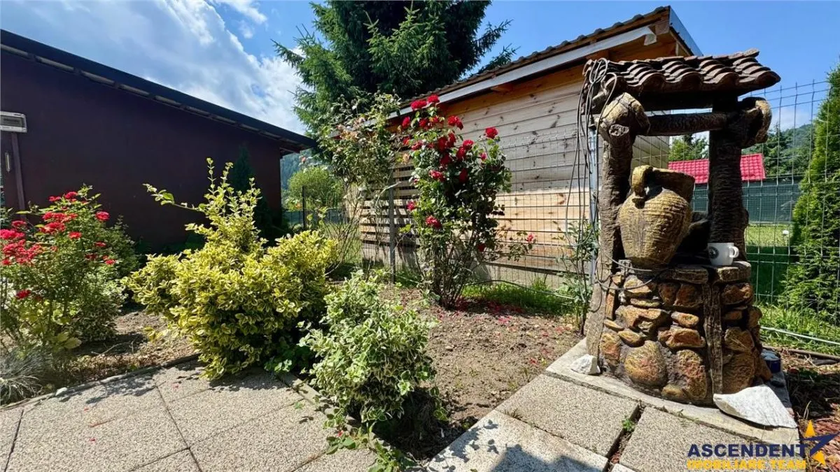 Refugiu pretios:jacuzzi, lemn masiv,2.000 mp teren,4 dormitoare, cuptor, investitie turistica - foto 8