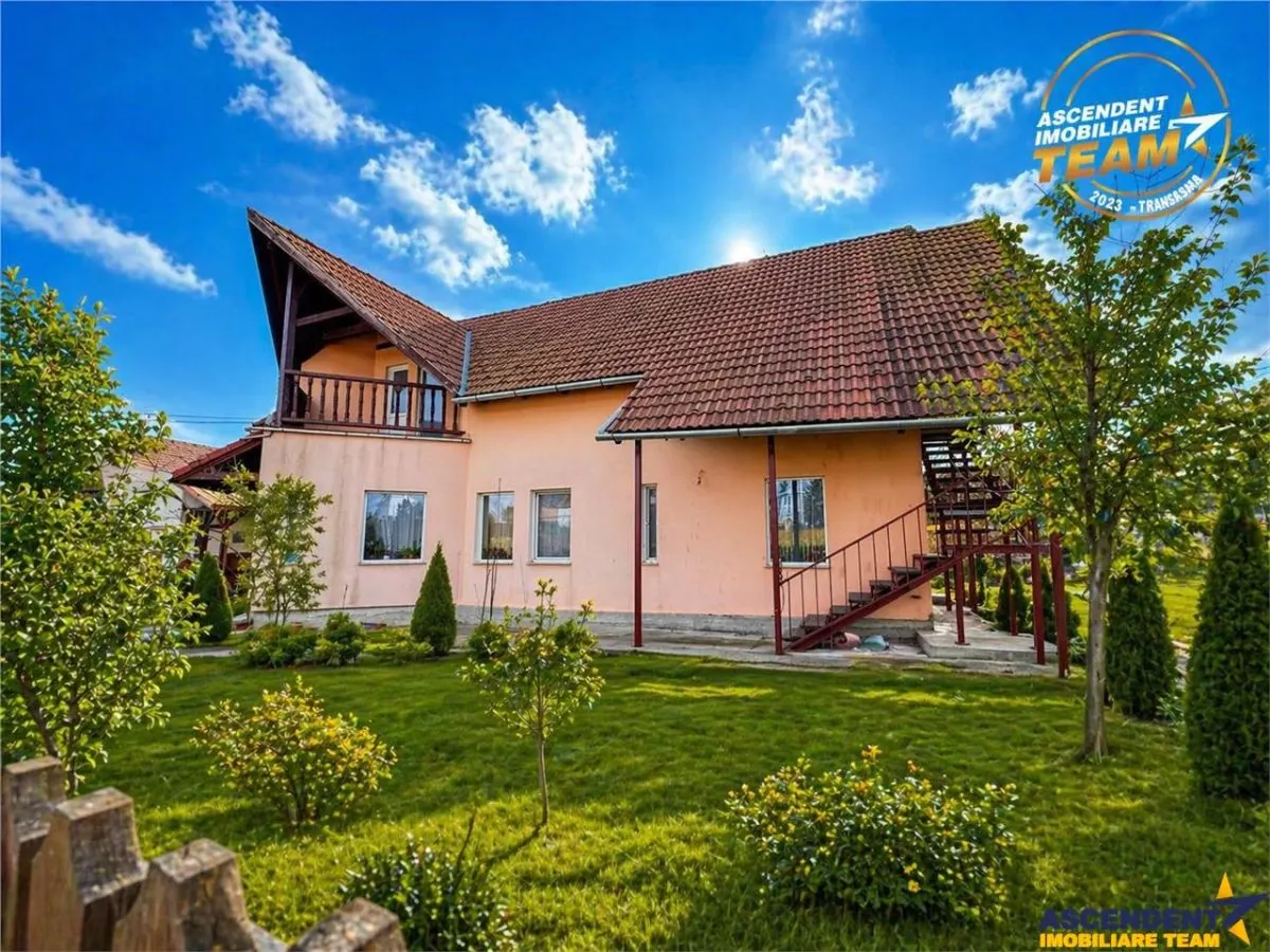 Vila duplex spatioasa in Chilieni, Sfantu Gheorghe,6 camere, garaj si teren generos - foto 4