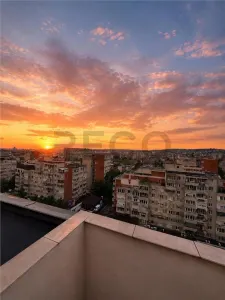 RECO Apartament cu 1 camera  Bulevardul Dacia cu o priveliste superba asupra orasului - Oradea