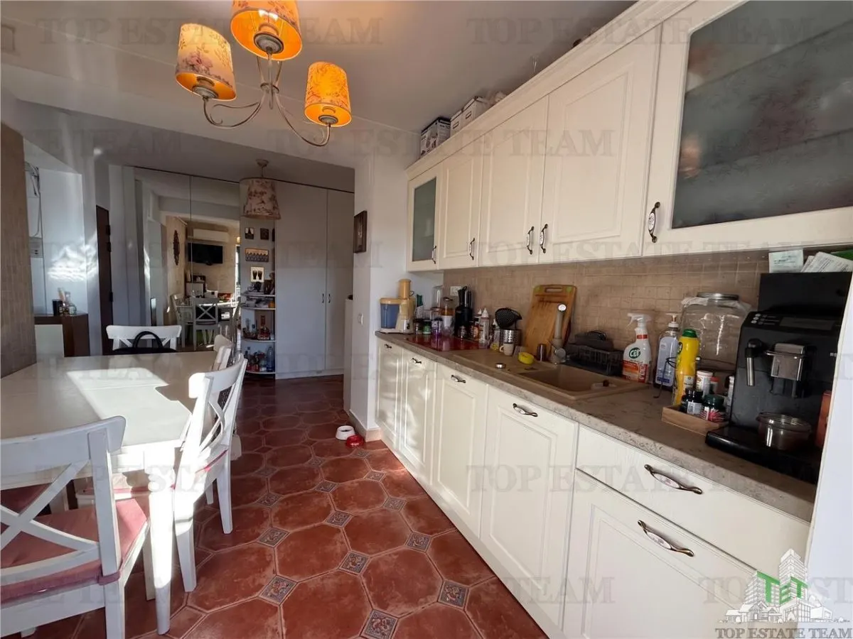 Apartament 3 camere decomandat | 2 bai | 2 lifturi | 6 min Metrou Crangasi - foto 12