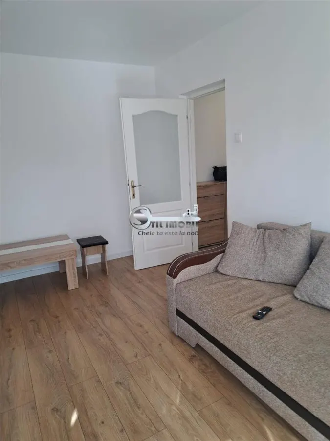 Apartament 2 Camere Podul de Piatra - 445 euro - foto 3