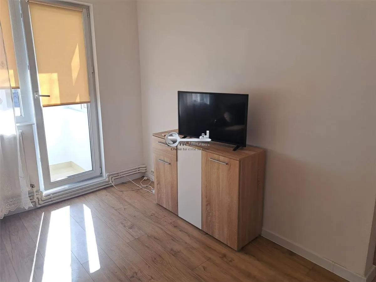 Apartament 2 Camere Podul de Piatra - 445 euro - foto 5