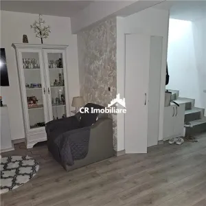 VILA DE VANZARE  THEODOR PALLADY  CU GRADINA SI LOC DE PARCARE - foto 3
