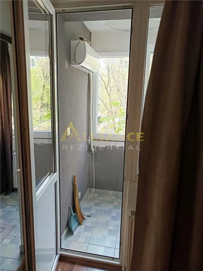 Garsoniera - Turnu Magurele - Mobilata si Utilata - Inchiriat 300 Euro - foto 6