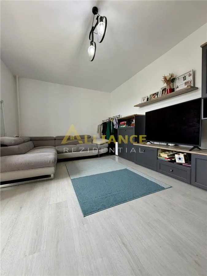 Mihai Bravu | Dristor | 2 camere decomandat renovat - Mobilat - foto 3