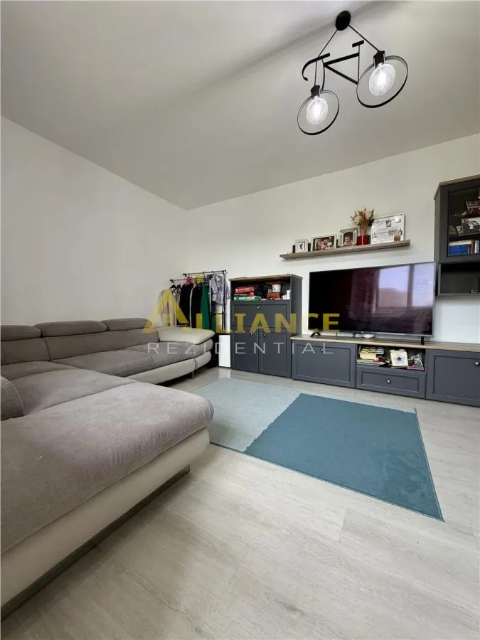 Mihai Bravu | Dristor | 2 camere decomandat renovat - Mobilat - foto 4