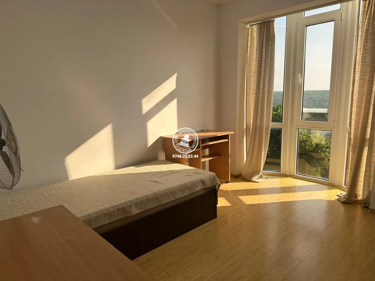Apartament cu 3 camere, Centru - foto 5