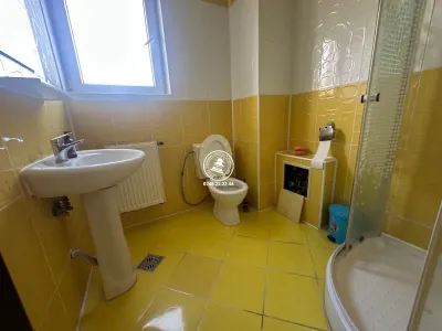 Apartament cu 3 camere, Centru - foto 9