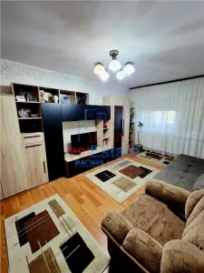Apartament decomandat cu 3 camere de 78 mp cu 2 bai si 3 locuri de parcare - Lunca Cetatuii
