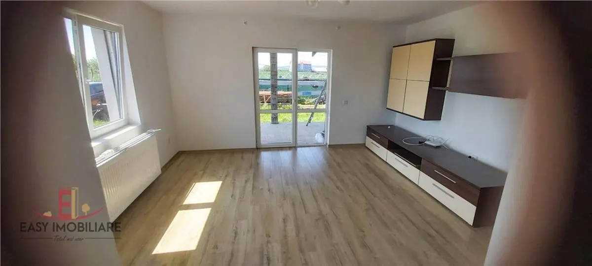 Apartament 2 camere, bloc nou, 60mp, parcare, terasa, Sancraiu de Mures - foto 8
