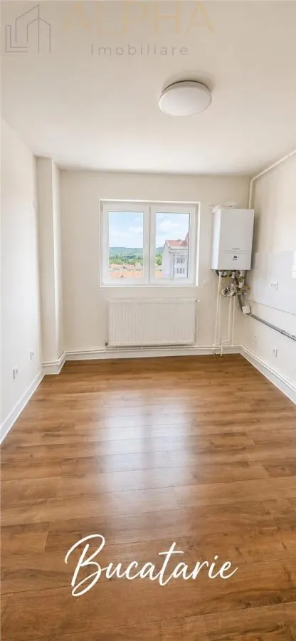 Apartament 4 camere, superfinisat, B-dul Independentei â€“ zona Biserica Sf. AnaÂ  - foto 1