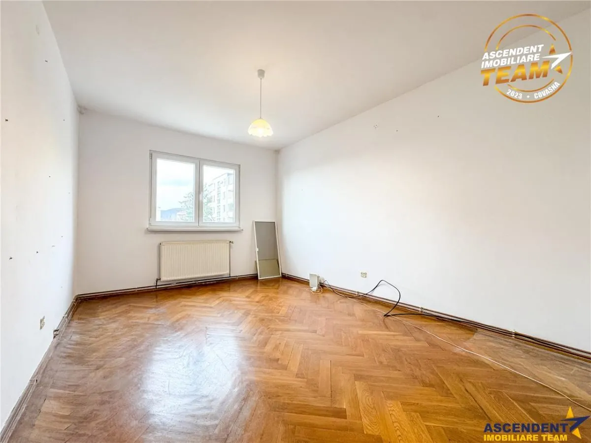 3D& FILM! Apartament 3 camere,etaj 2, areal apreciabil, Simeria,Sfantu Gheorghe - foto 4