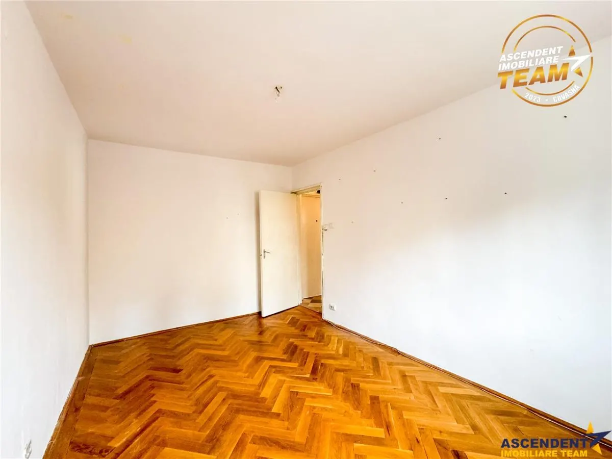 3D& FILM! Apartament 3 camere,etaj 2, areal apreciabil, Simeria,Sfantu Gheorghe - foto 8