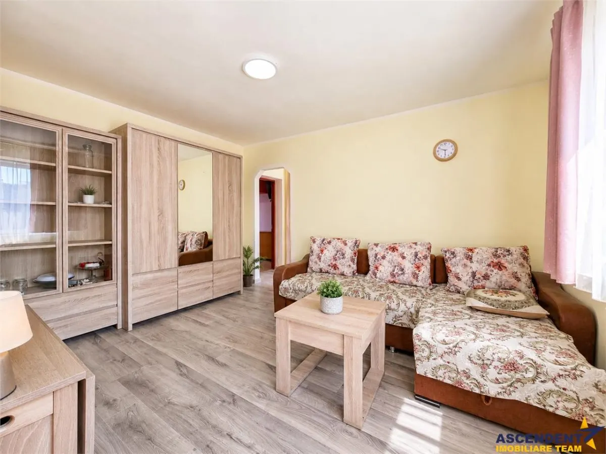 Apartament 3 camere, decomandat, etaj2, echipat, ergonomic, Ciucului, Sfantu Gheorghe - foto 1