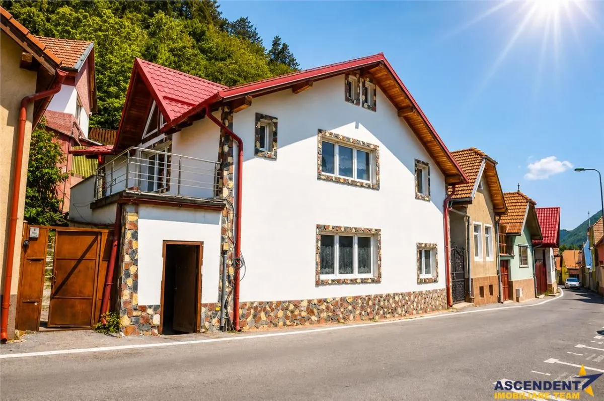 Casa individuala:rezidential/servicii/ investitional,Centrul Istoric Medieval Brasov - foto 1