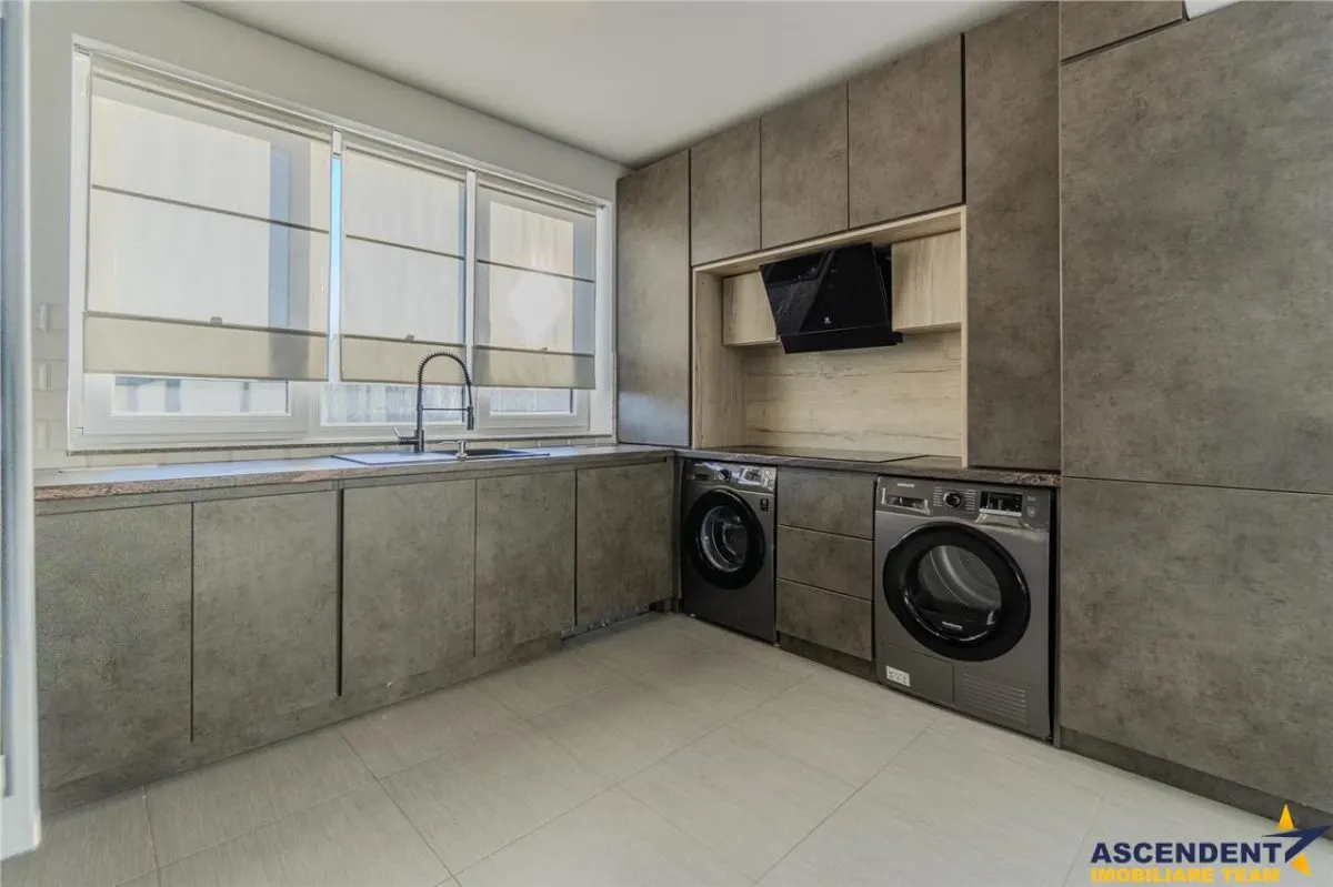 FILM&3D! Penthouse spatios,luminos,terasa generoasa,Maurer,Tractorul,Brasov. - foto 10