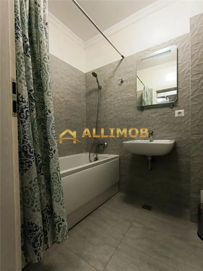 Apartament cu 3 camere in Ploiesti, MRS Village, zona Albert - foto 20