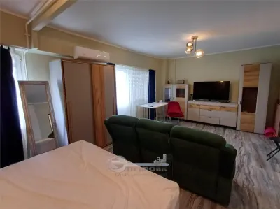 Apartament 1 cameră decomandat, 50 mp, vedere bulevard â€“ Gara, ideal investiție - foto 4