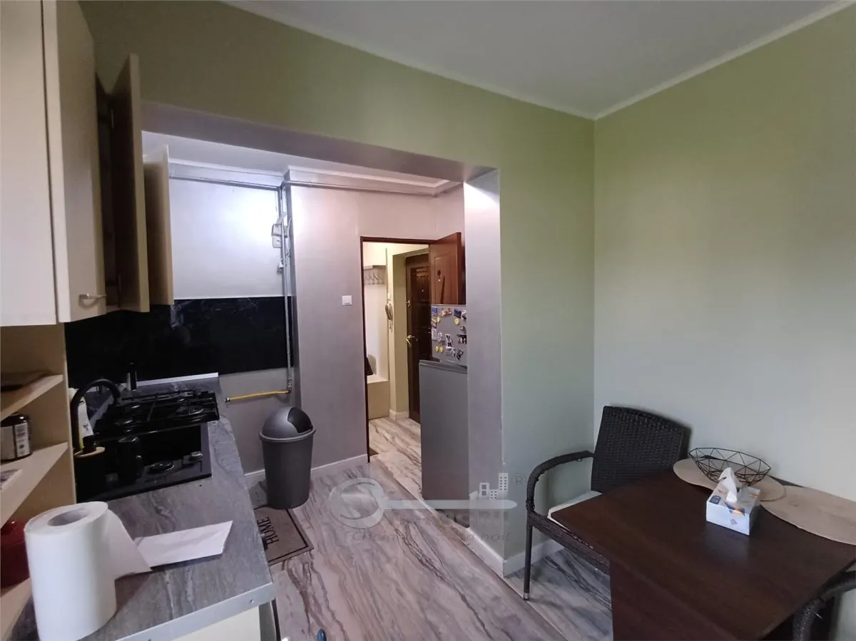 Apartament 1 cameră decomandat, 50 mp, vedere bulevard â€“ Gara, ideal investiție - foto 10