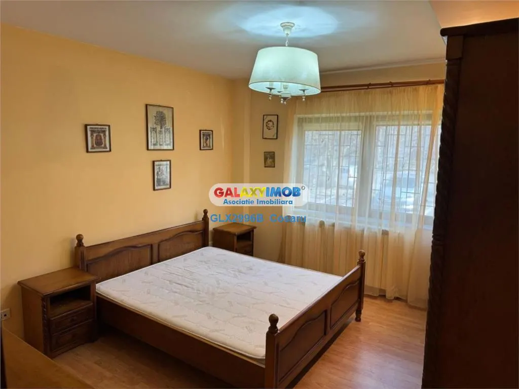 inchiriez apartament 3 camere - foto 7