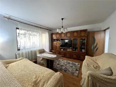 Etaj 2 | Apartament cu 2 camere in Micro 16 - Satu Mare