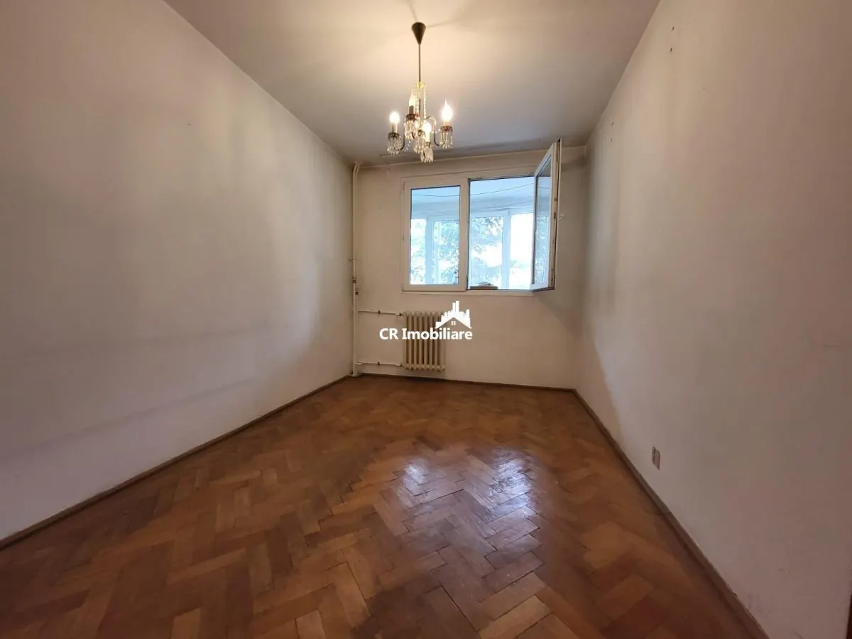 Apartament 4 camere Titan Parc - foto 1