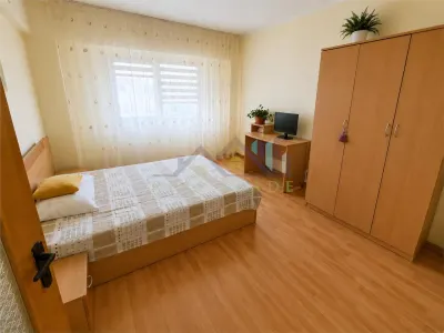 2 camere decomandat structura mare, etaj intermediar Racadau- Muresului - Brasov