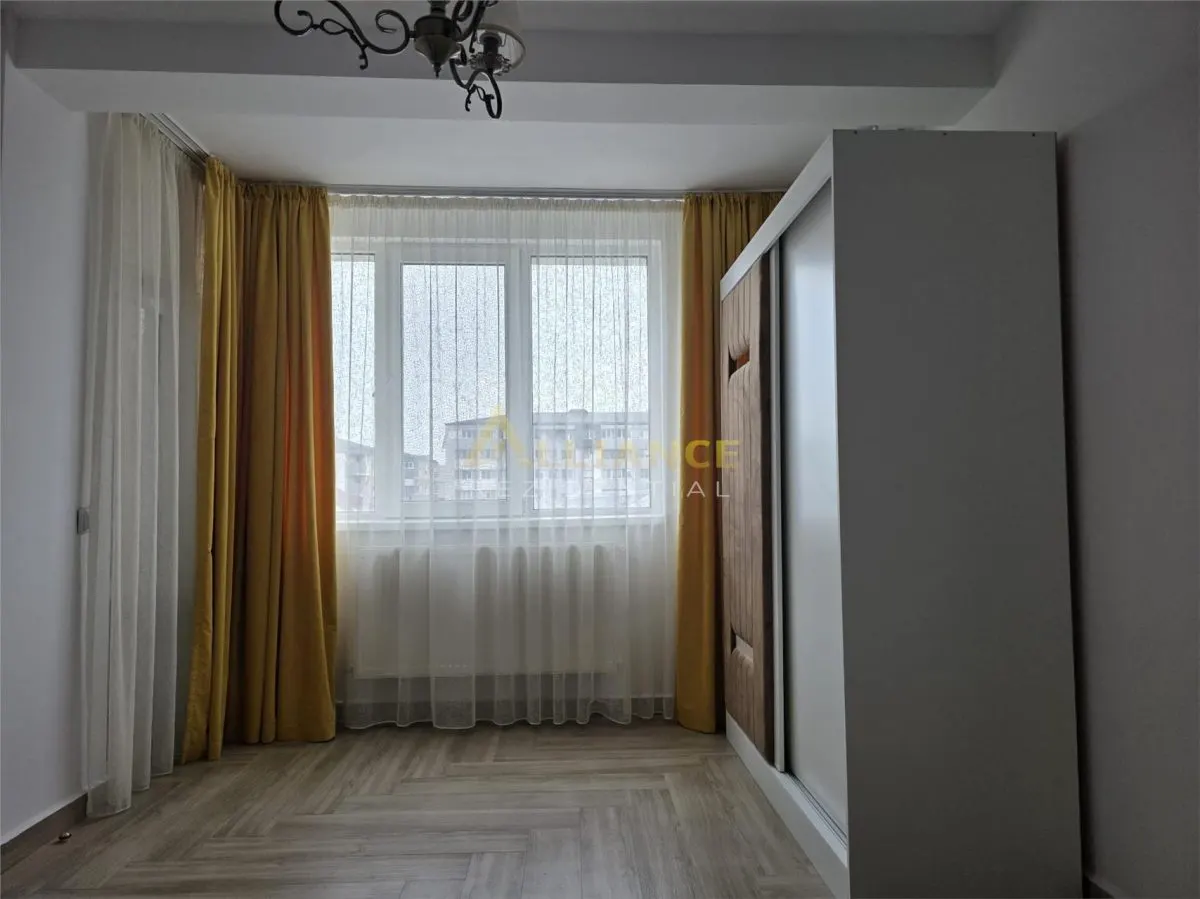 Garsoniera de vanzare â€“ 26 mp â€“ etaj 2/4 â€“ complet mobilata si utilata - foto 2